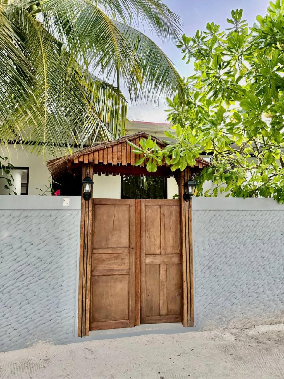 Hotel Seascape Retreats Dhigurah à Dhigurah  Extérieur photo